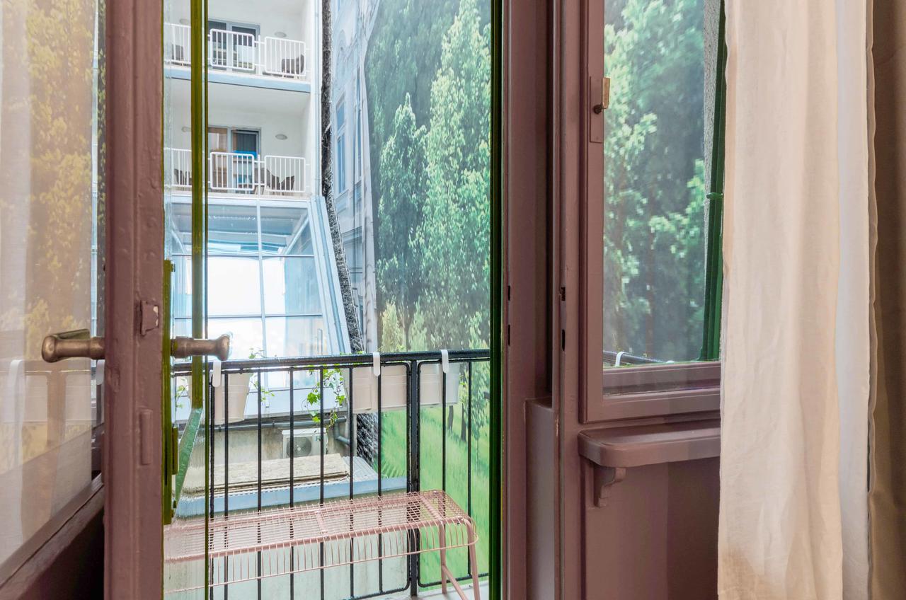 Okra Apartment Budapest Exterior photo